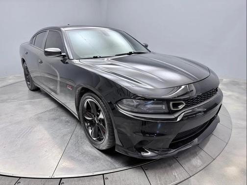 Pitch Black Clearcoat 2016 Dodge Charger Road/Track