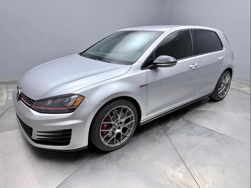 2017 Volkswagen Golf GTI 2.0T S 4-Door
