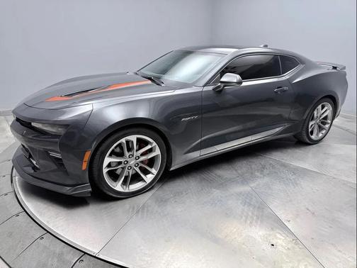 50th Anniversary Stripe 2017 Chevrolet Camaro 2SS