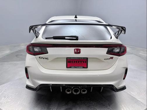 2024 Honda Civic Type R Base (M6)