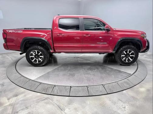 Barcelona Red Metallic 2019 Toyota Tacoma TRD Off Road