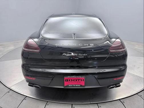 2015 Porsche Panamera Turbo