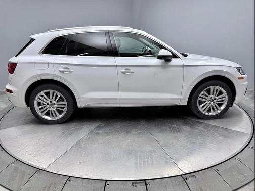 2019 Audi Q5 2.0T Premium Plus