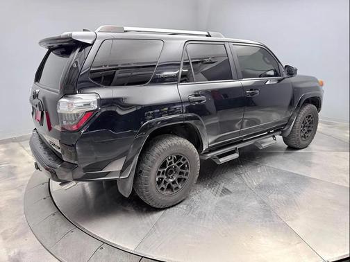 Midnight Black Metallic 2018 Toyota 4Runner TRD Pro