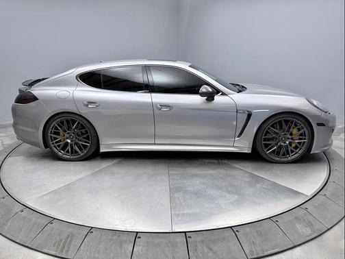 2012 Porsche Panamera Turbo S