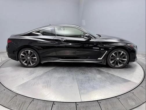 2018 INFINITI Q60 3.0T LUXE