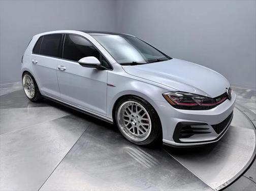 2018 Volkswagen Golf GTI 2.0T S 4-Door
