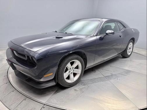 2012 Dodge Challenger SXT
