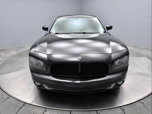 Brilliant Black Crystal Pearlcoat 2010 Dodge Charger SXT