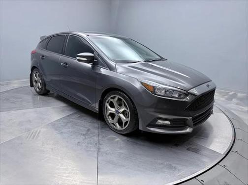 2018 Ford Focus ST