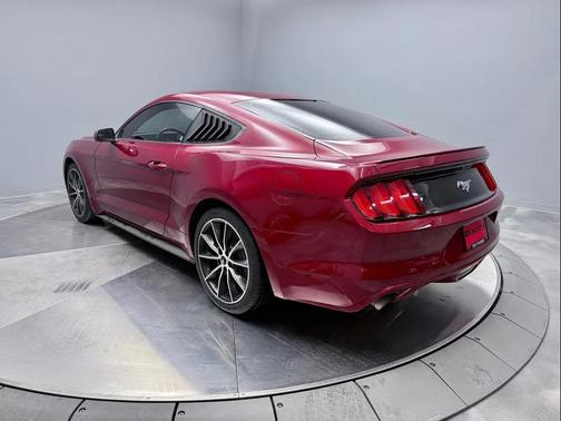 2017 Ford Mustang EcoBoost