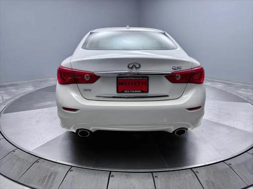 2015 INFINITI Q50 Premium