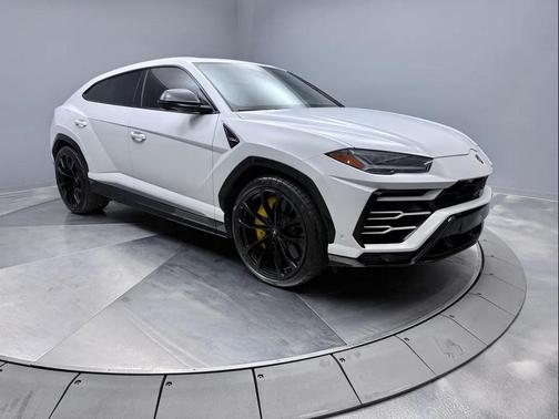 2020 Lamborghini Urus AWD