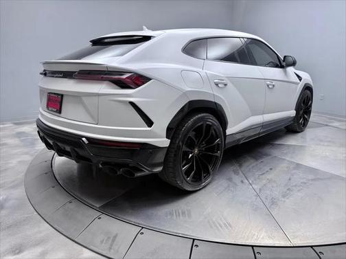 2020 Lamborghini Urus AWD