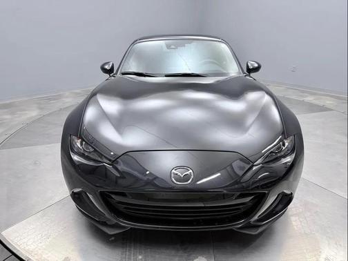 2023 Mazda MX-5 Miata RF Grand Touring