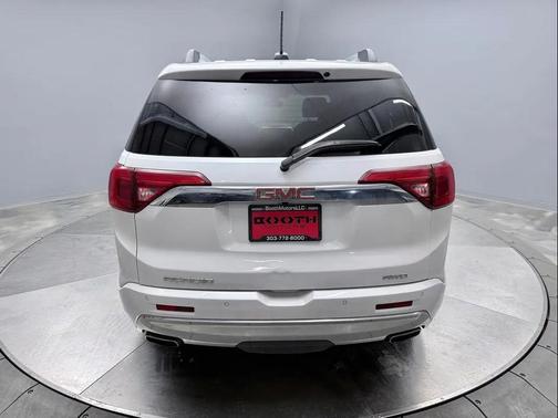 2018 GMC Acadia Denali
