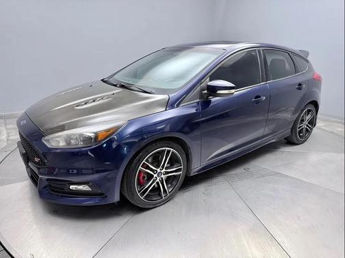 2016 Ford Focus ST 