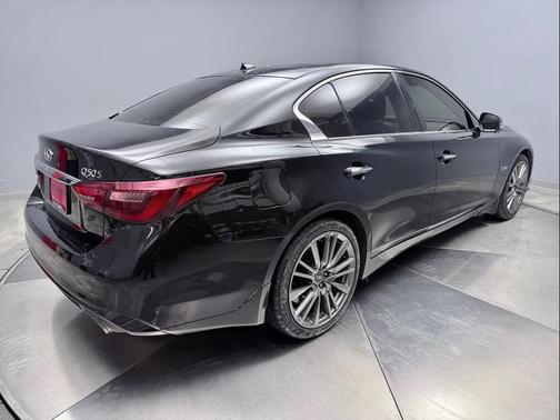 2018 INFINITI Q50 3.0t RED SPORT 400