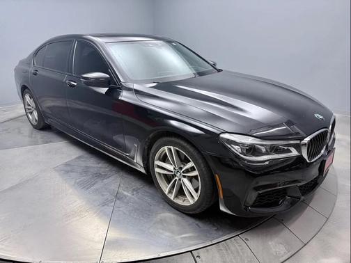 2019 BMW 750 i xDrive