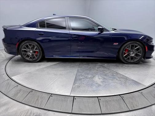 2016 Dodge Charger R/T Scat Pack