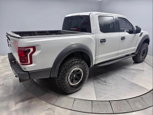 2017 Ford F-150 Raptor