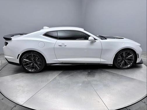 2021 Chevrolet Camaro ZL1