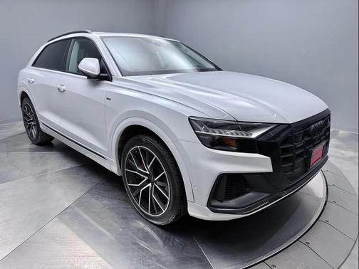 2021 Audi Q8 55 Prestige