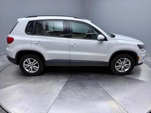 2016 Volkswagen Tiguan 2.0T S 4MOTION