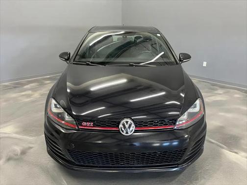 2016 Volkswagen Golf GTI 2.0T Autobahn w/Performance Package 4-Door