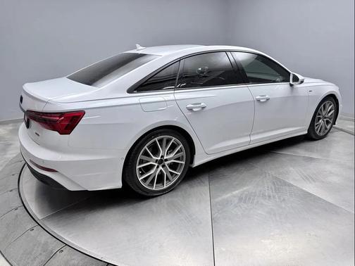 Glacier White Metallic 2022 Audi A6 55 Premium Plus