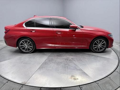 Melbourne Red Metallic 2021 BMW 330 xDrive