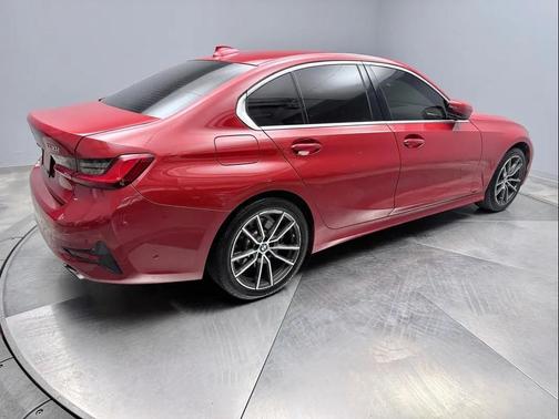 Melbourne Red Metallic 2021 BMW 330 xDrive