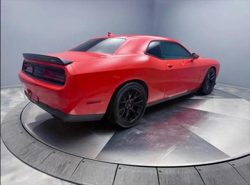 2016 Dodge Challenger SRT Hellcat