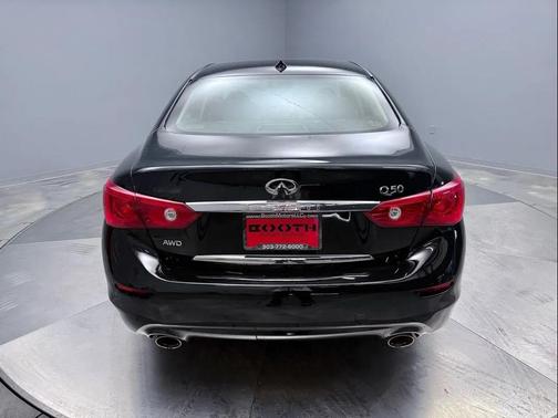 2015 INFINITI Q50 Premium