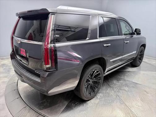 2016 Cadillac Escalade Platinum
