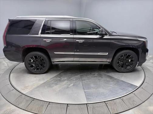 2016 Cadillac Escalade Platinum