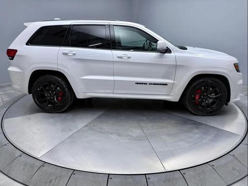 2021 Jeep Grand Cherokee SRT