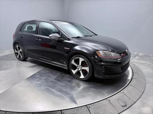 2015 Volkswagen Golf GTI 2.0T S 4-Door