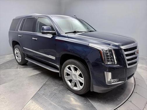 2018 Cadillac Escalade Luxury