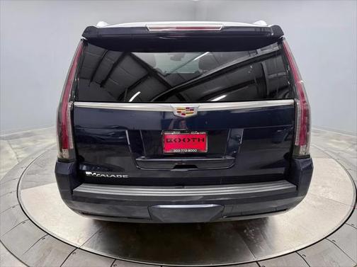 2018 Cadillac Escalade Luxury
