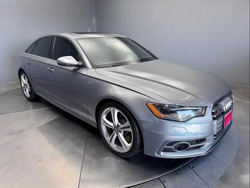 2014 Audi S6 4.0T Prestige