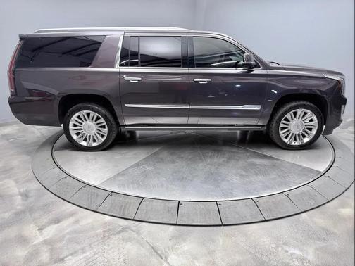 2016 Cadillac Escalade ESV Platinum