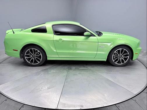 2013 Ford Mustang GT Premium