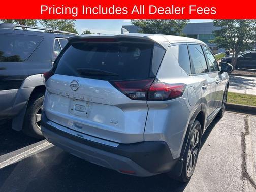 Brilliant Silver Metallic 2022 Nissan Rogue SV