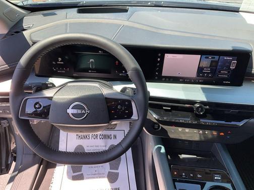 Gun Metallic 2026 Nissan Murano Platinum