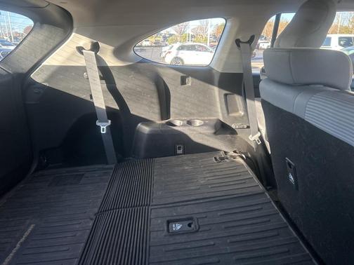 2022 Toyota Highlander L