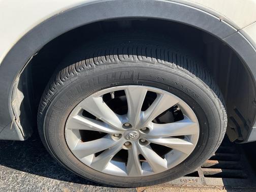 Blizzard Pearl 2013 Toyota RAV4 Limited