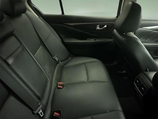 2018 INFINITI Q50 2.0t LUXE