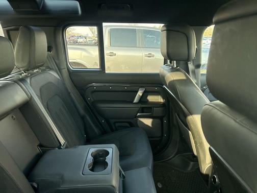 2023 Land Rover Defender 110 Carpathian Edition