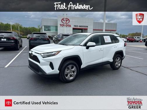 2023 Toyota RAV4 XLE